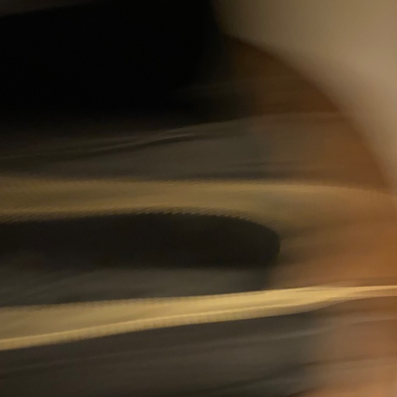 Myabetic Black Leather Handbag - Picture 10 of 11